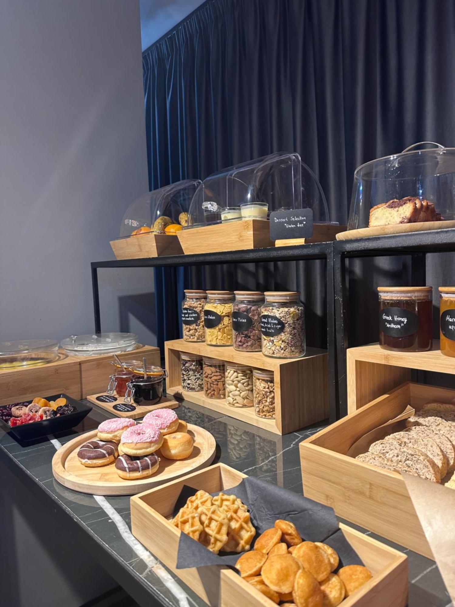 The Duke Boutique Suites Athen Eksteriør billede